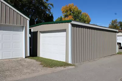 820 Horace Avenue N, Thief River Falls, MN 56701 - Photo 6