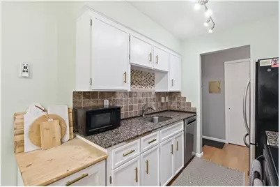 908 9th Avenue S #7, Hopkins, MN 55343 - Photo 8