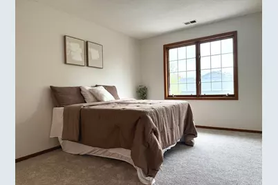 2023 Parkside Drive, Saint Paul, MN 55119 - Photo 8