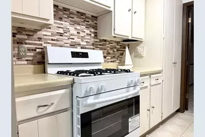 7608 Hampshire Avenue N, Brooklyn Park, MN 55428 - Photo 8