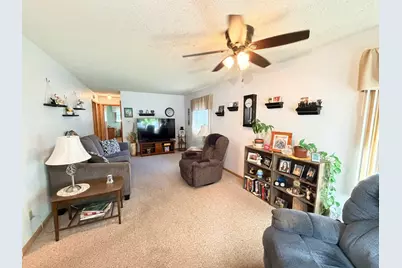 514 4th Avenue SE, Stewartville, MN 55976 - Photo 6