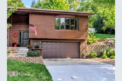 1202 Oak Drive, Montevideo, MN 56265 - Photo 1