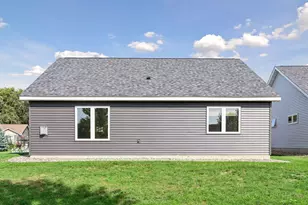 184 Steelhead Dr, River Falls, WI 54022 - Photo 30