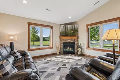 184 Steelhead Drive, River Falls, WI 54022 - Photo 14
