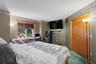 7850 Grinnell Ct E, Lakeville, MN 55044 - Photo 10