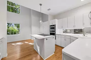 145 Edgewood Ct, Wayzata, MN 55391 - Photo 8
