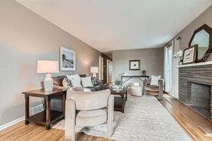 1316 Holdridge Terrace, Wayzata, MN 55391 - Photo 4