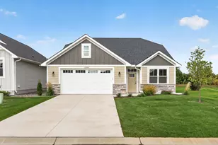 12588 Masters Ln, Lindstrom, MN 55045 - Photo 1