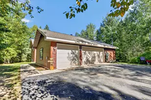 112 Bay Road, Coleraine, MN 55722 - Photo 4