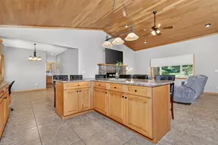 112 Bay Road, Coleraine, MN 55722 - Photo 12