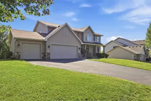 18344 Lake Forest Dr, Lakeville, MN 55044 - Photo 2