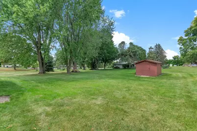 405 Green Avenue SE, Watertown, MN 55388 - Photo 30