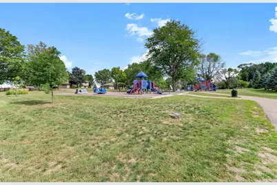 405 Green Avenue SE, Watertown, MN 55388 - Photo 32