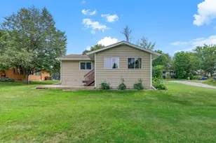 405 Green Ave SE, Watertown, MN 55388 - Photo 28