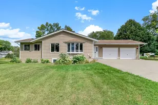 405 Green Ave SE, Watertown, MN 55388 - Photo 2