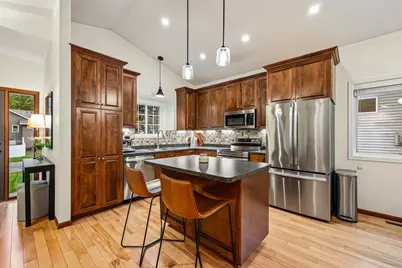 13496 73rd Avenue N, Maple Grove, MN 55311 - Photo 6