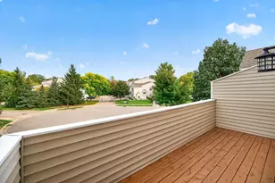 17679 Hackberry Ct, Eden Prairie, MN 55347 - Photo 26