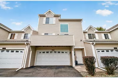 17679 Hackberry Court, Eden Prairie, MN 55347 - Photo 28