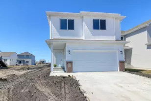 2449 43rd Ave S, Moorhead, MN 56560 - Photo 2