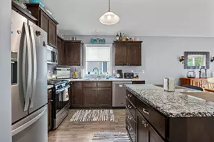 1007 Alexander Ct, Montrose, MN 55363 - Photo 4