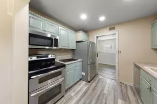 1803 2nd Ave SW, Austin, MN 55912 - Photo 1