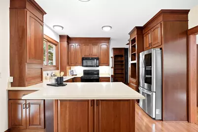 1102 Ramsey Street, Hastings, MN 55033 - Photo 2