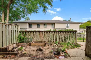 1207 Trailwood S, Hopkins, MN 55343 - Photo 20