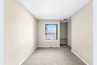 1207 Trailwood S, Hopkins, MN 55343 - Photo 16