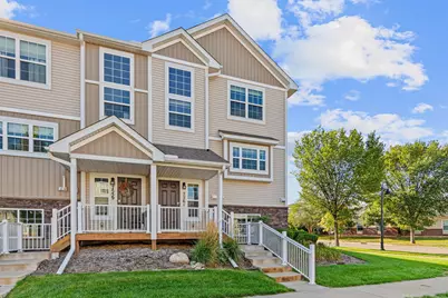 7561 Woods Edge Boulevard, Circle Pines, MN 55014 - Photo 2