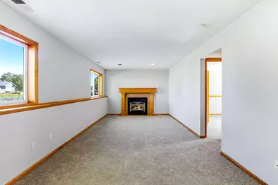 332 Orchard Parkway W, Shakopee, MN 55379 - Photo 14