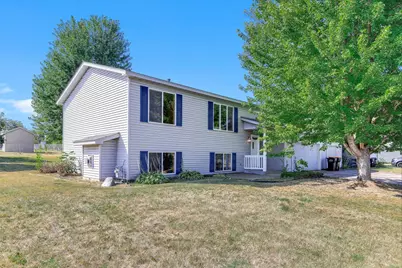 332 Orchard Parkway W, Shakopee, MN 55379 - Photo 20