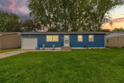 841 14th Street SE, Owatonna, MN 55060 - Photo 2