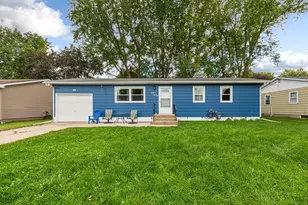 841 14th St SE, Owatonna, MN 55060 - Photo 1