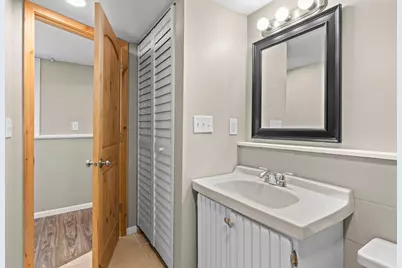 2413 W 107th Street, Bloomington, MN 55431 - Photo 40