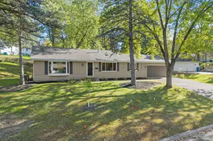 2413 W 107th St, Bloomington, MN 55431 - Photo 48