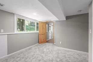 2413 W 107th St, Bloomington, MN 55431 - Photo 34