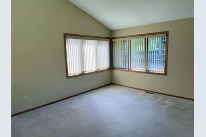 1512 S Franklin Street, New Ulm, MN 56073 - Photo 4