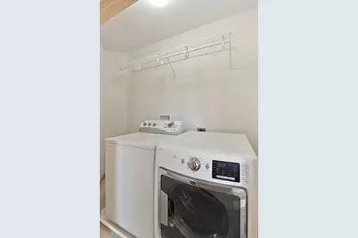 745 Victoria Street S, Saint Paul, MN 55102 - Photo 16