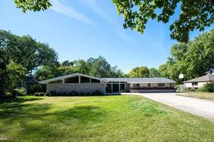 1214 W River Dr, Mankato, MN 56001 - Photo 1