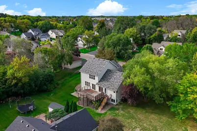 8843 Blackoaks Lane N, Maple Grove, MN 55311 - Photo 2