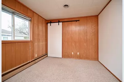 1215 W Mark Street, Winona, MN 55987 - Photo 12
