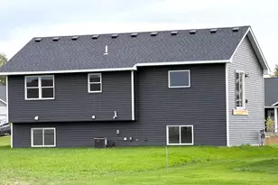 1825 Cypress Trail, New Richmond, WI 54017 - Photo 30