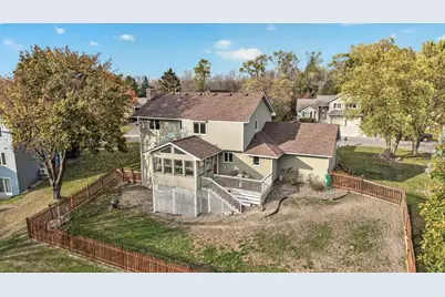13915 Duluth Drive, Apple Valley, MN 55124 - Photo 38
