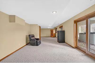 13915 Duluth Drive, Apple Valley, MN 55124 - Photo 30