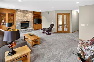 1585 Monarch St, Shakopee, MN 55379 - Photo 32