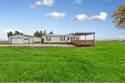 82090 State Highway 251, Austin, MN 56045 - Photo 1