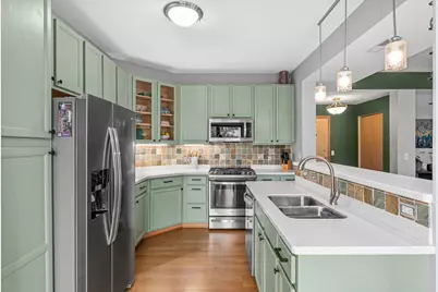 2565 Franklin Avenue #307, Saint Paul, MN 55114 - Photo 4