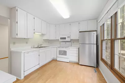 11106 Oregon Avenue S, Bloomington, MN 55438 - Photo 8