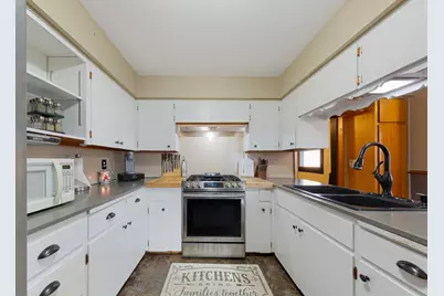 212 Boulevard Avenue NE, Montgomery, MN 56069 - Photo 24
