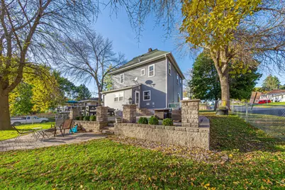 212 Boulevard Avenue NE, Montgomery, MN 56069 - Photo 8
